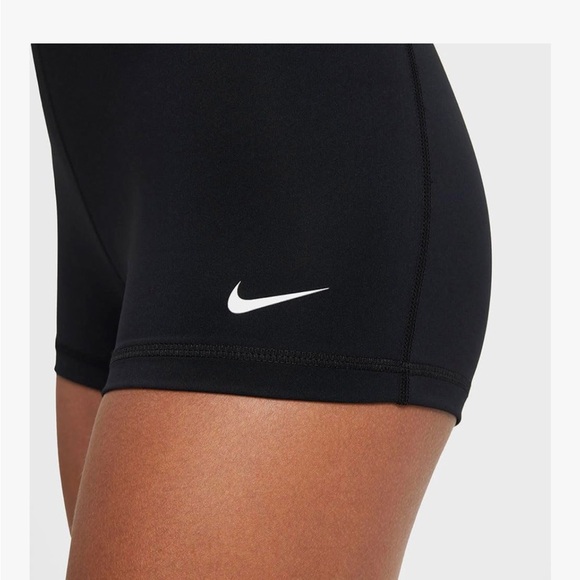 NWT Nike Women's Pro 365 3” Athletic Shorts in Black Size Medium - Picture 6 of 12